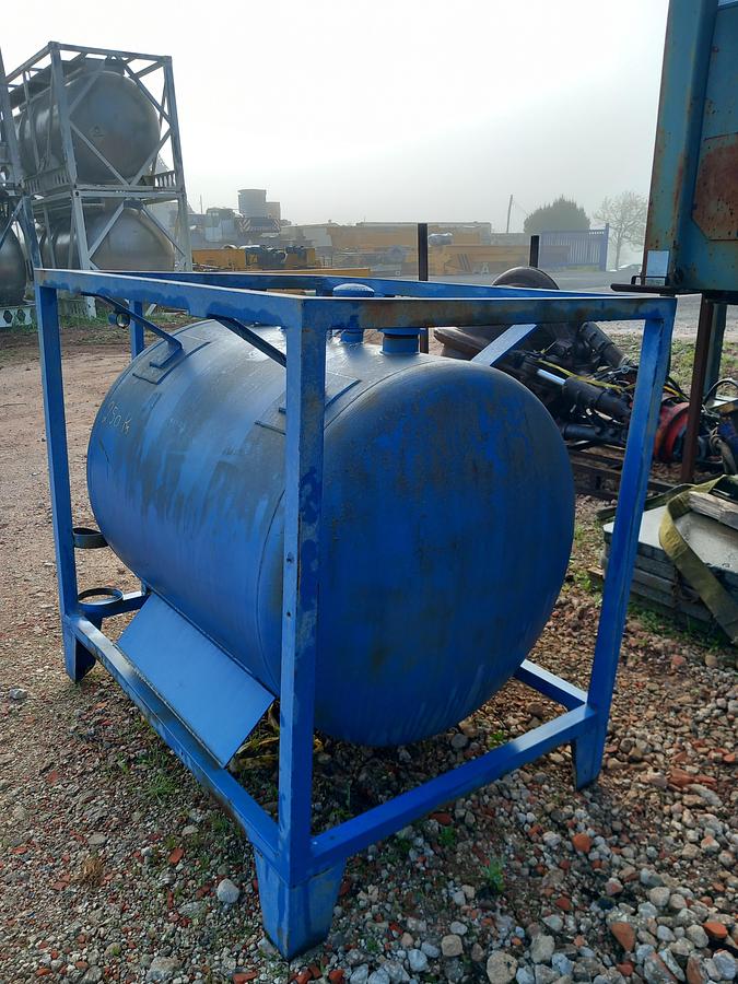 Used Reservatório de ferro para combustivel Mecalia