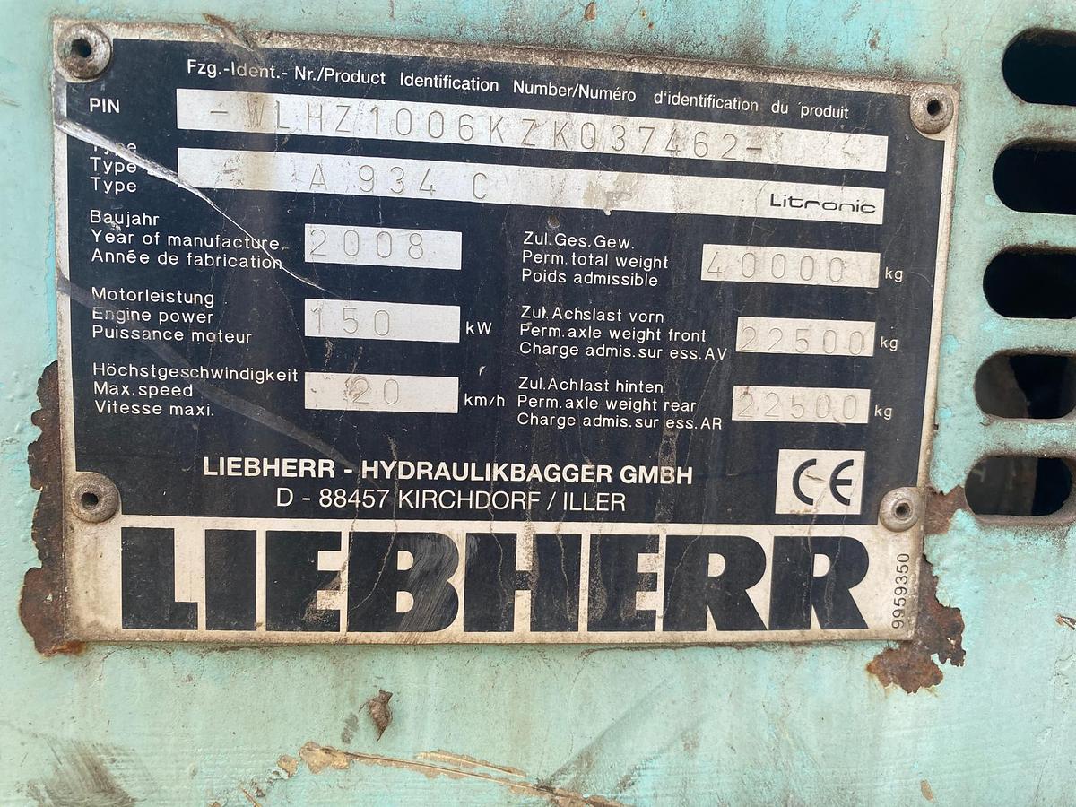 Used 2000 Liebherr A904