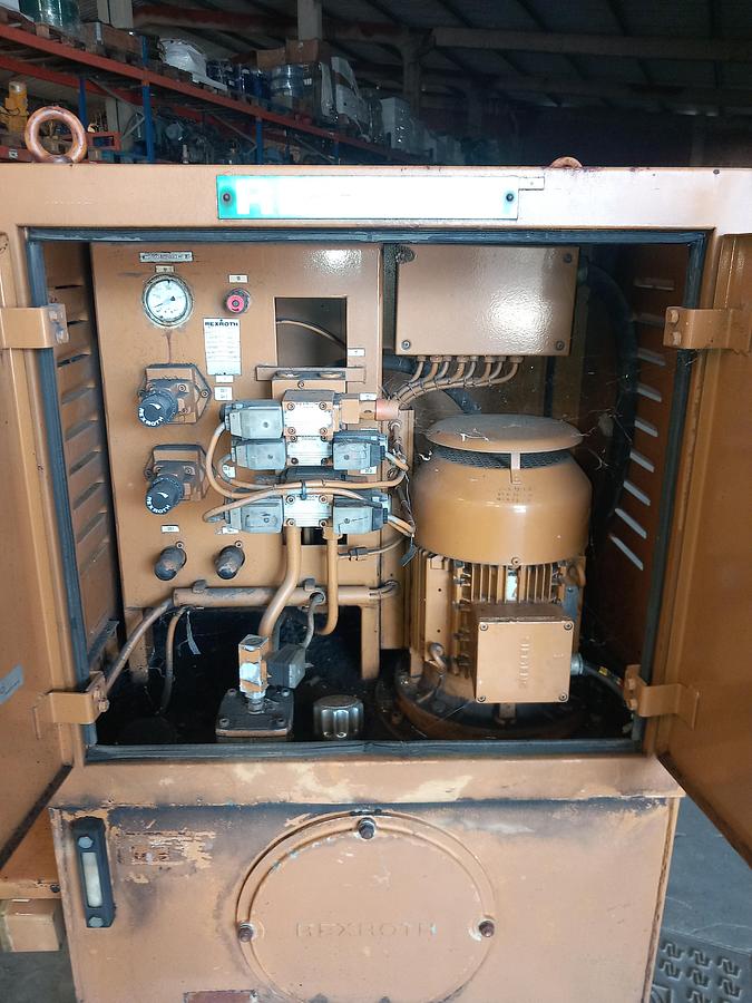 Used Centralina hidraulica Rexroth J 26