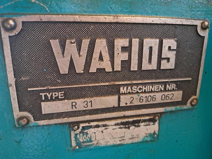 Used Máquina de esticar e cortar de arame WAFIOS R31