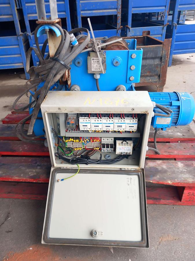 Used Guincho VICINAY 1 Tn