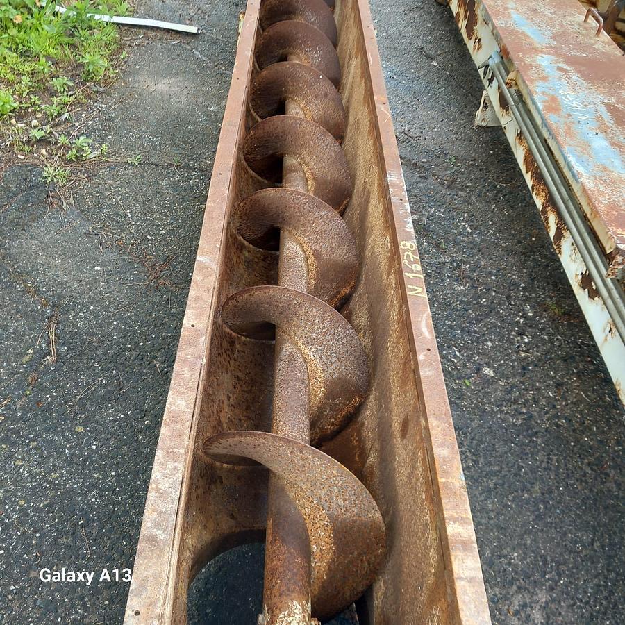 Used Transportador de rosca / sem fim de 9 metros