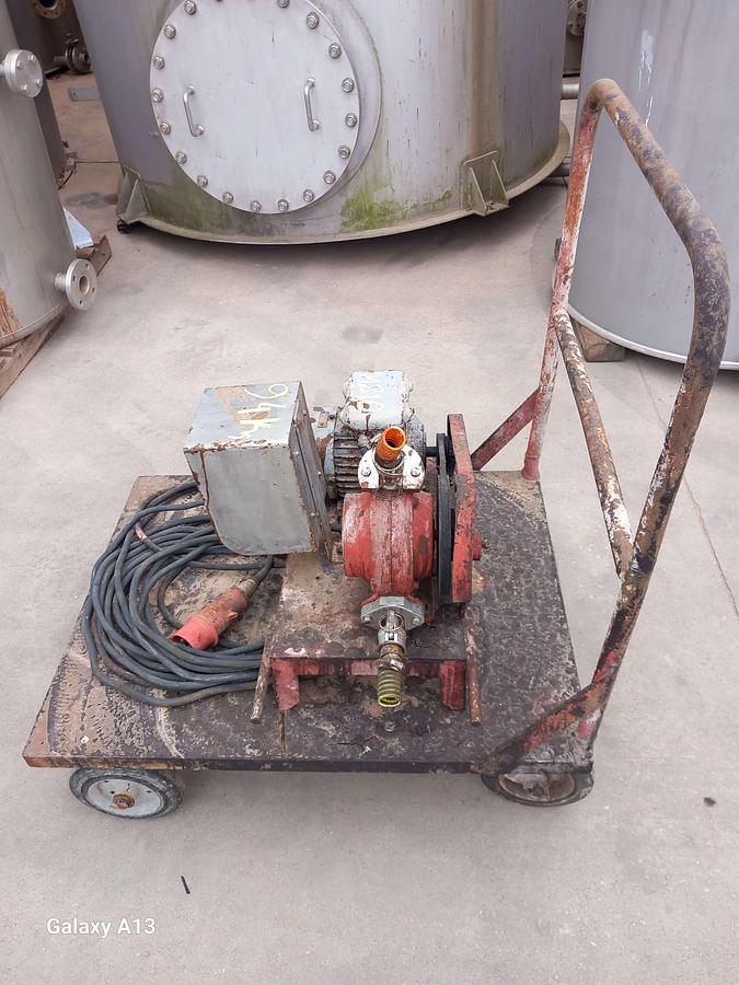 Used Motor com bomba