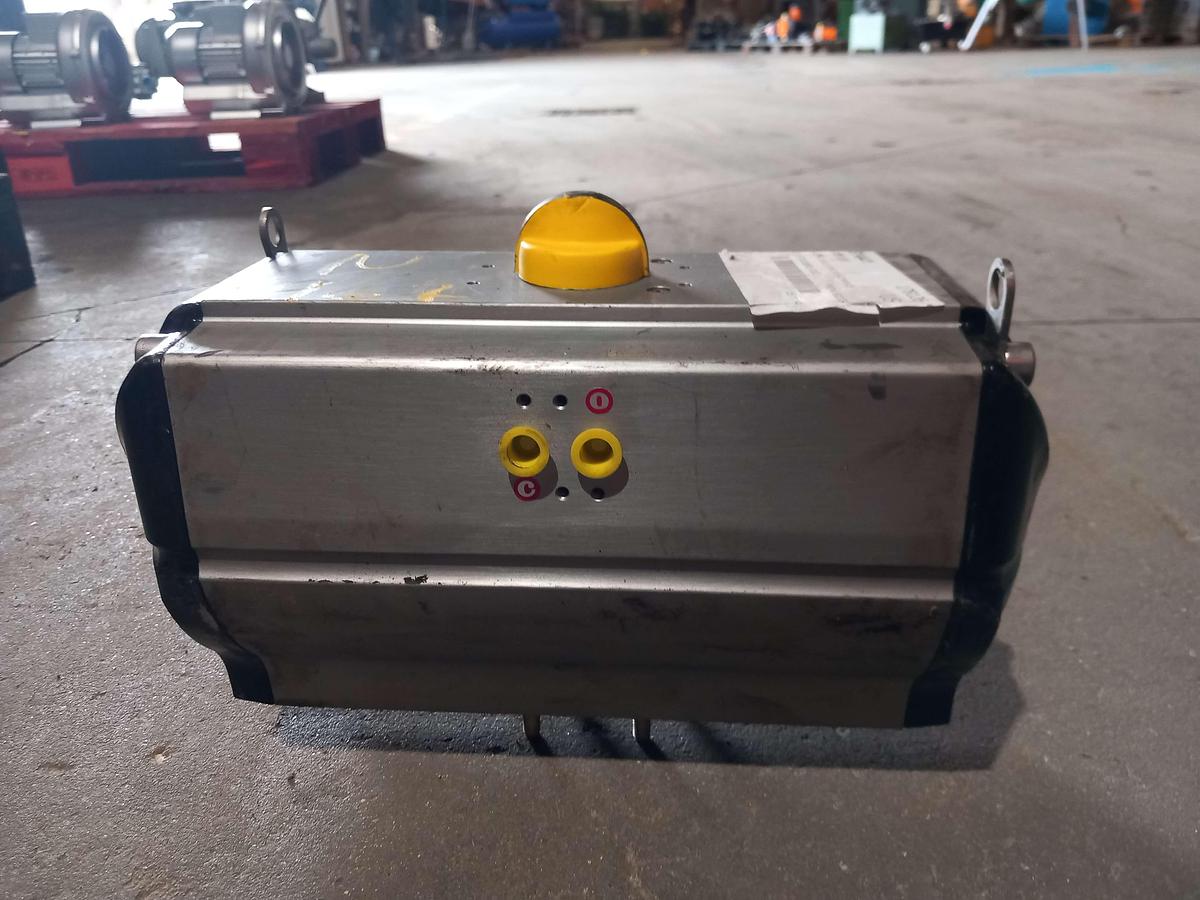 Used 2014 Valvulas controlo Pneumática Amir.Ksb Actair 25