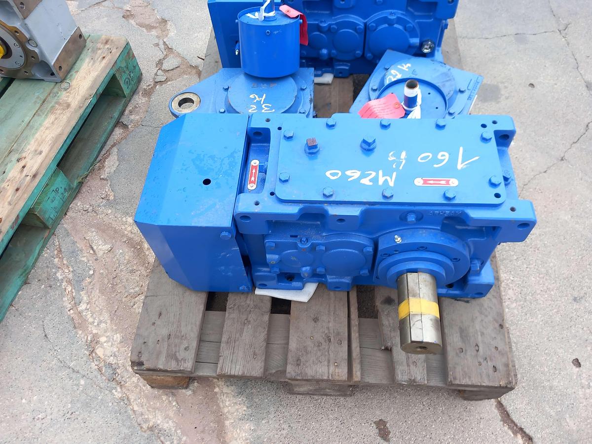 Used Motor com caixa redutora Sumitomo Drive PHA9025R2-RRFB-9
