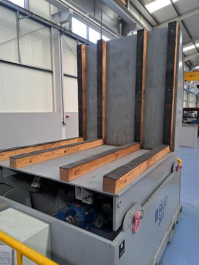 Usado Vira Moldes RUD de 20 ton