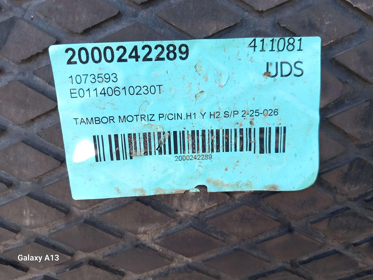 Used Tambor de acionamento emborrachado nervurado 630 x 1400