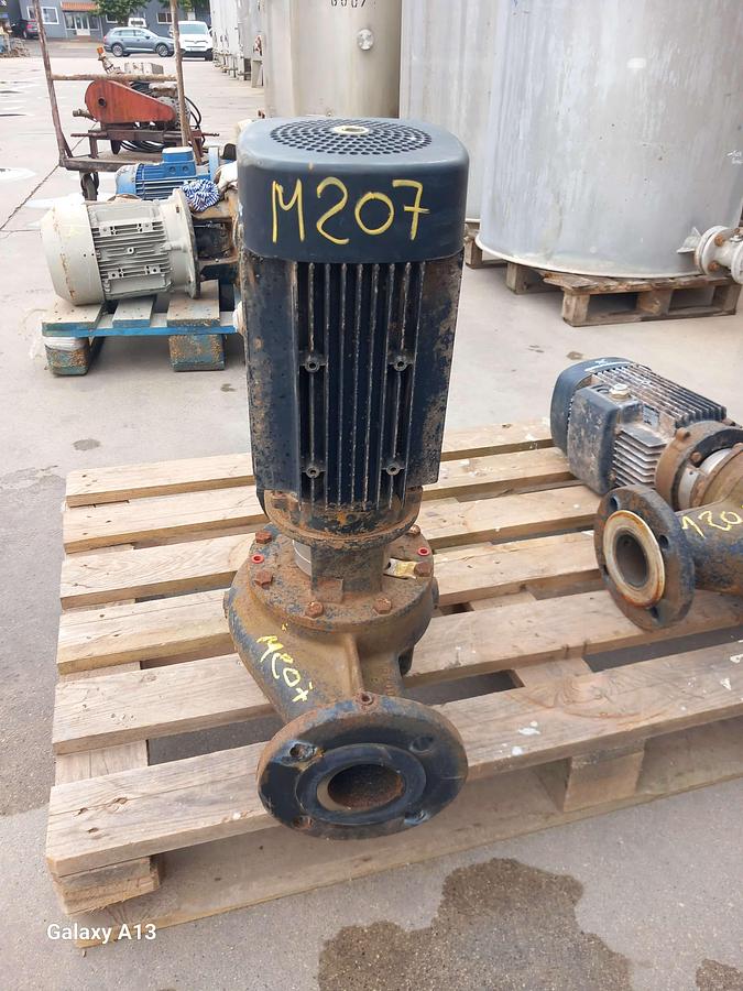 Used Motor con bomba GRUNDFOS LP 65-125/128 A-F-RUU