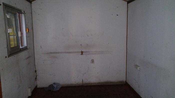 Usado Cabine de dois quartos 6 x 2,5 mt