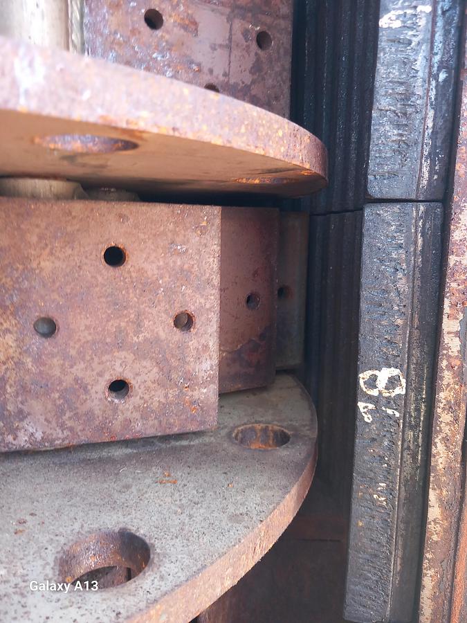 Used Conjunto moinho + crivo