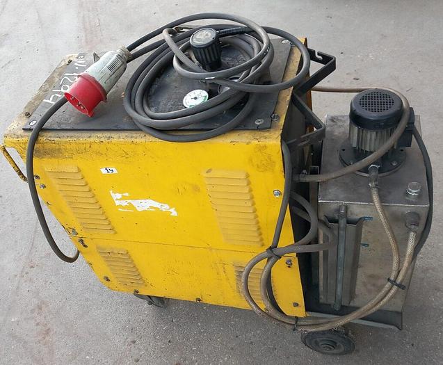 Usado Máquina de soldar ELARCO TIG 200