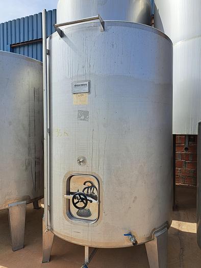 Used Reservatório de inox de 4000 lt