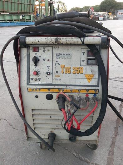 Usado Máquina de soldar ELECTREX Plus Tig 250B