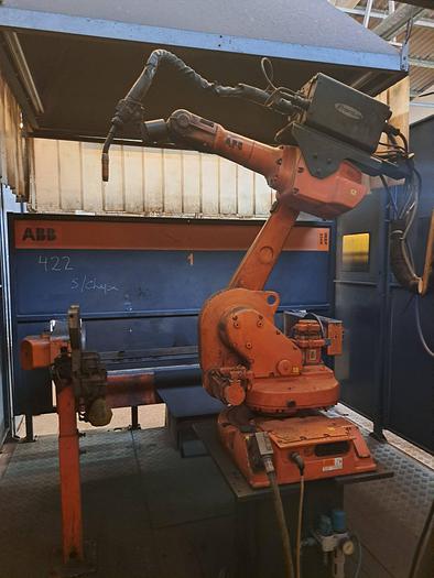 Used Robot de soldadura ABB FRONIUS TRANSPLUS SYNERGIC 4000