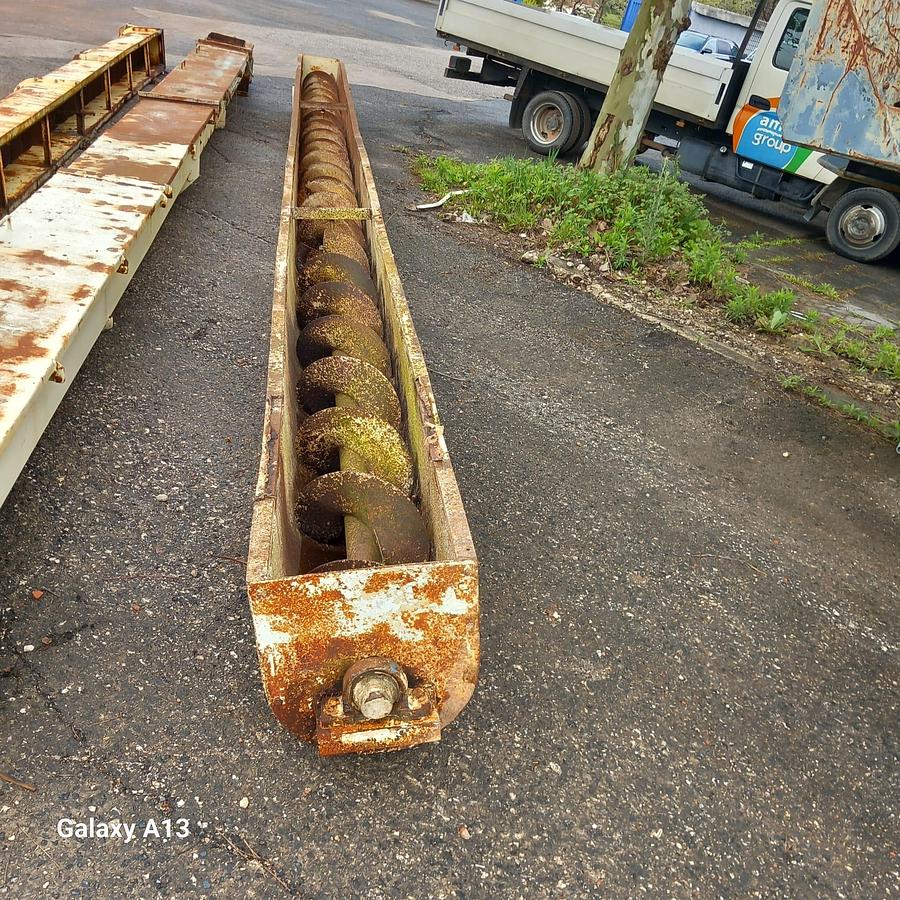 Used Transportador de rosca / sem fim de 9 metros