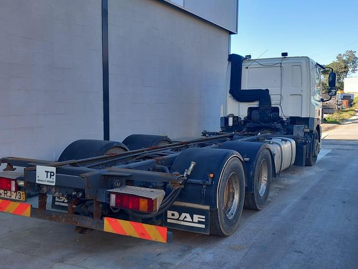 Used Camião DAF CF 05-410