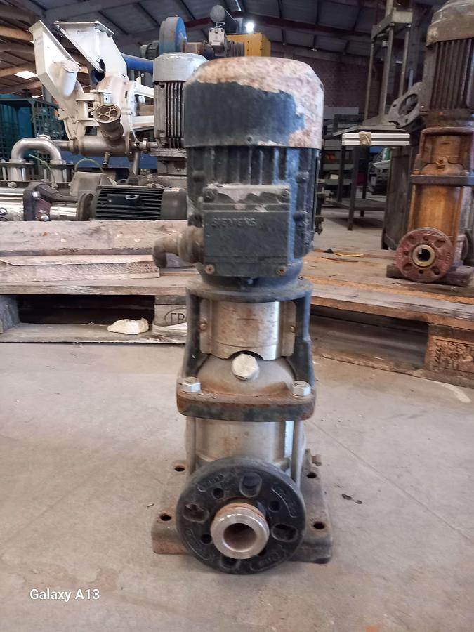 Used Motor con bomba GRUNDFOS CRN 3-5 EFG GD E HQQE