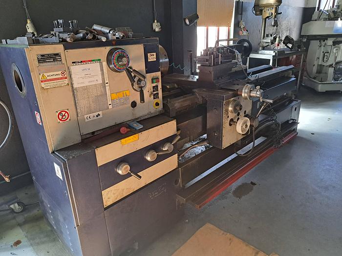 Used Torno ZMM SLIVEN de 2 metros