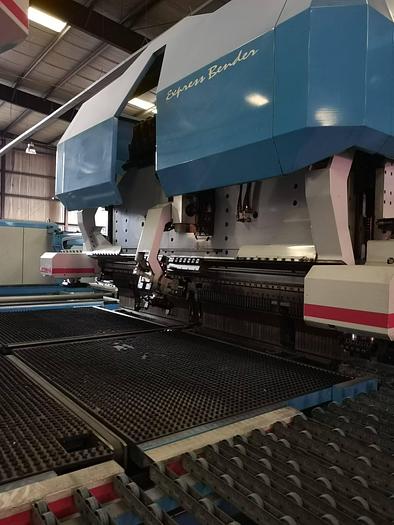 Usado Paneladora FINN POWER EB5 2550