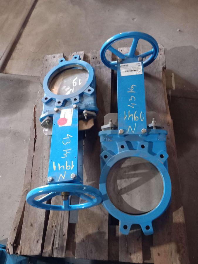 Used Válvula borbole manual DN-250
