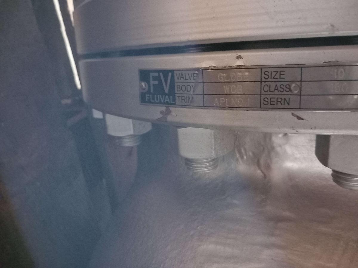 Used 2008 Valvula manual Fluval WCB DN-250