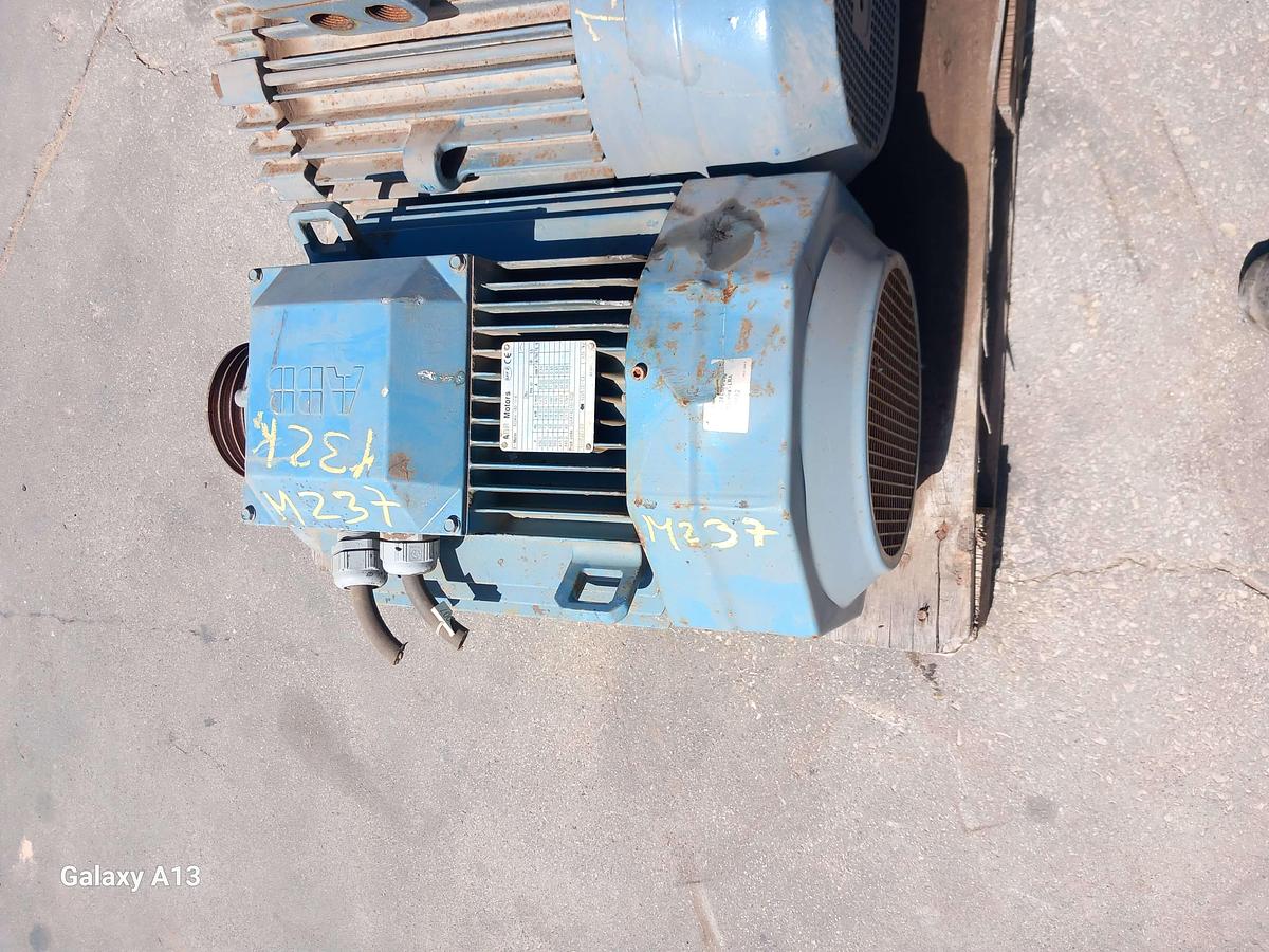 Used Motor elétrico ABB M3AA180 M-4