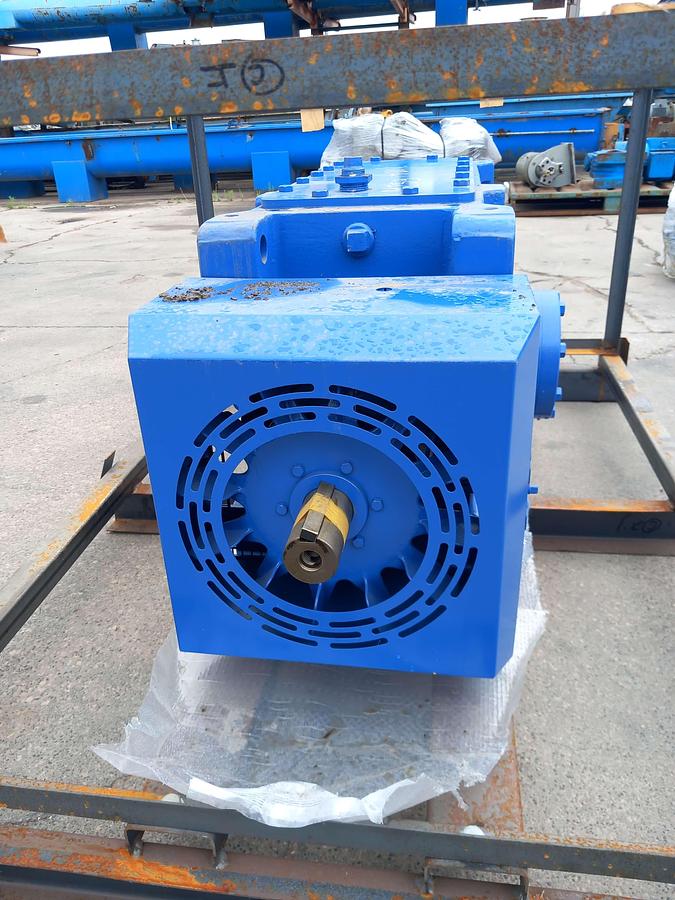 Used Motor com caixa redutora Sumitomo Drive PHA90 45R2-LLFB-14