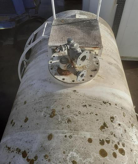 Usado Depósito de combustível de 12.000 Lt