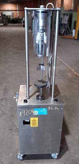 Used Capsulador de Rosca semi-automático OFFICINE PESCE PG2000/V