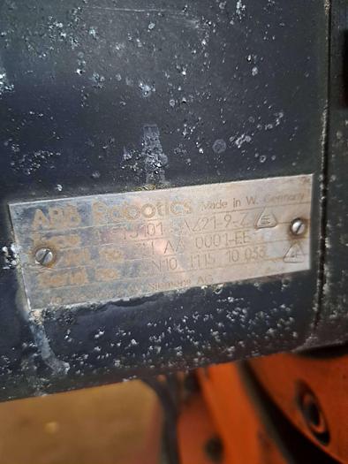 Used Robot marca ABB IRB 6000