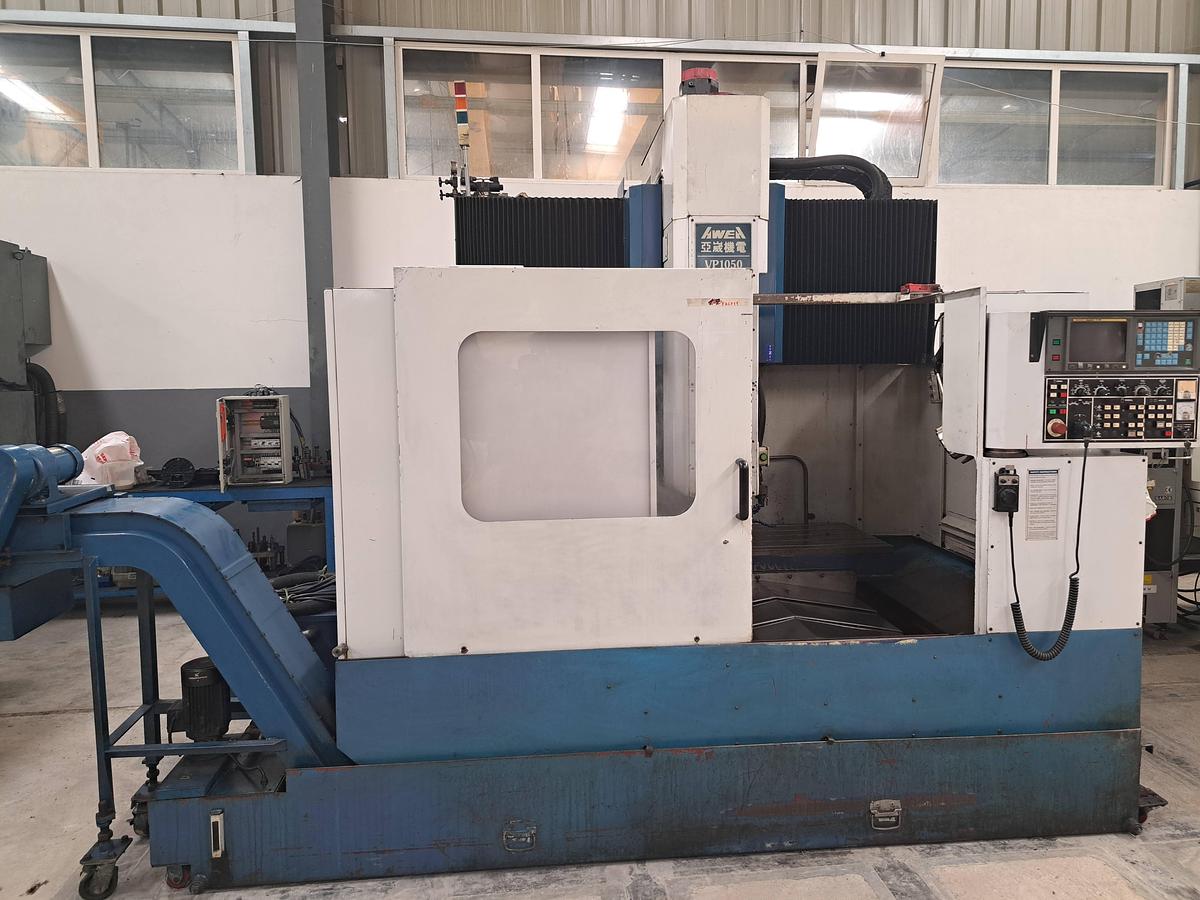 Used Centro de maquinação AWEA VP1050