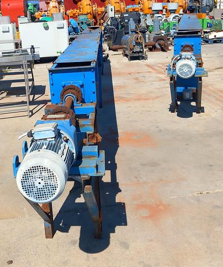 Usado Transportador de rosca / sem-fim de 7 metros