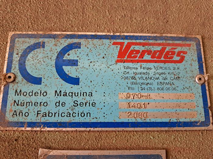 Usado Extrusora VERDÉS 070 R de 65 ton