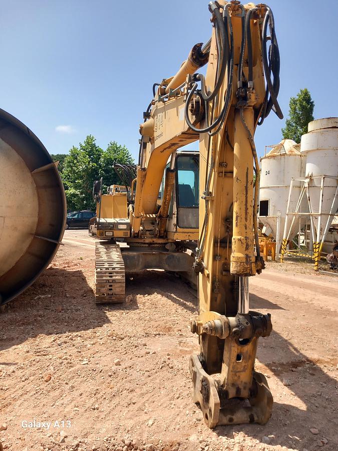 Used Giratória de rastos Liebherr R914