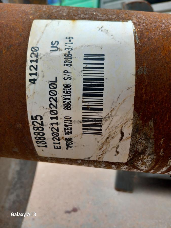 Used Tambor de acionamento com banda de rodagem ranhurada 800 x 1600