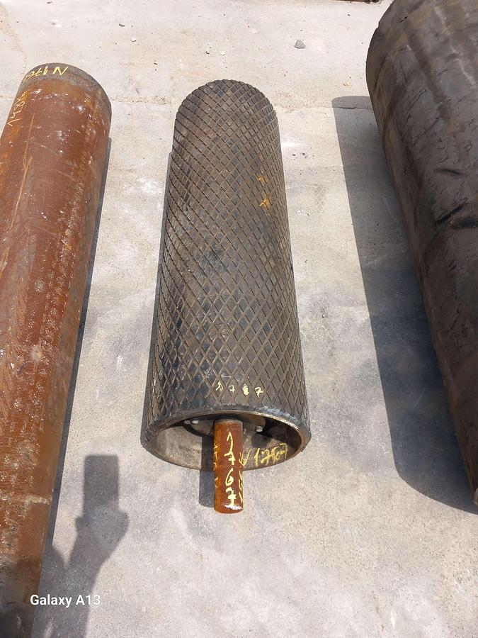 Used Tambor de acionamento emborrachado nervurado 320 x 1100 