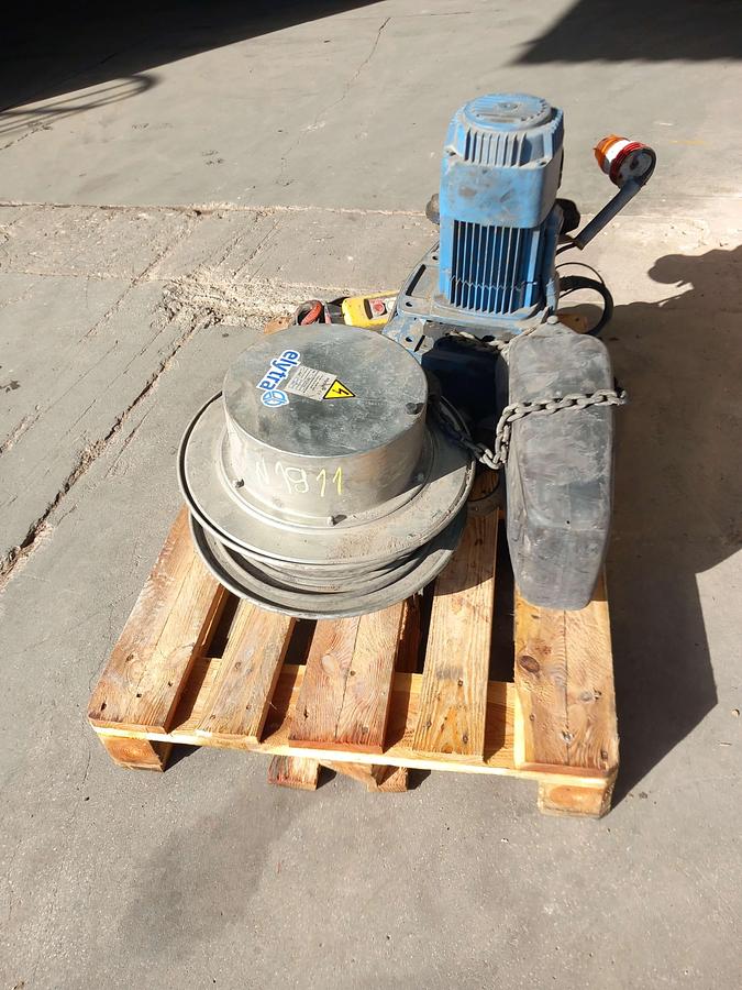 Used Guincho DEMAG 1,50 Tn