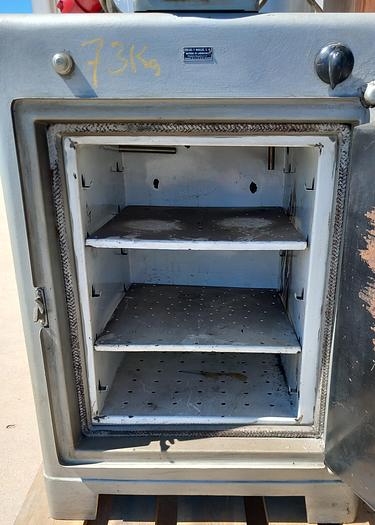 Used Estufa para conservação de elétrodos ESAB