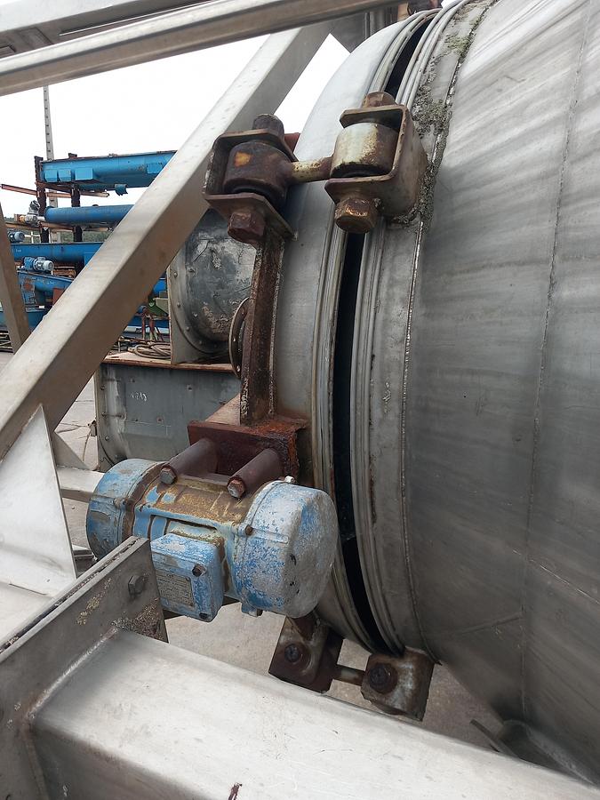 Used Depósito de inox 65.000 l