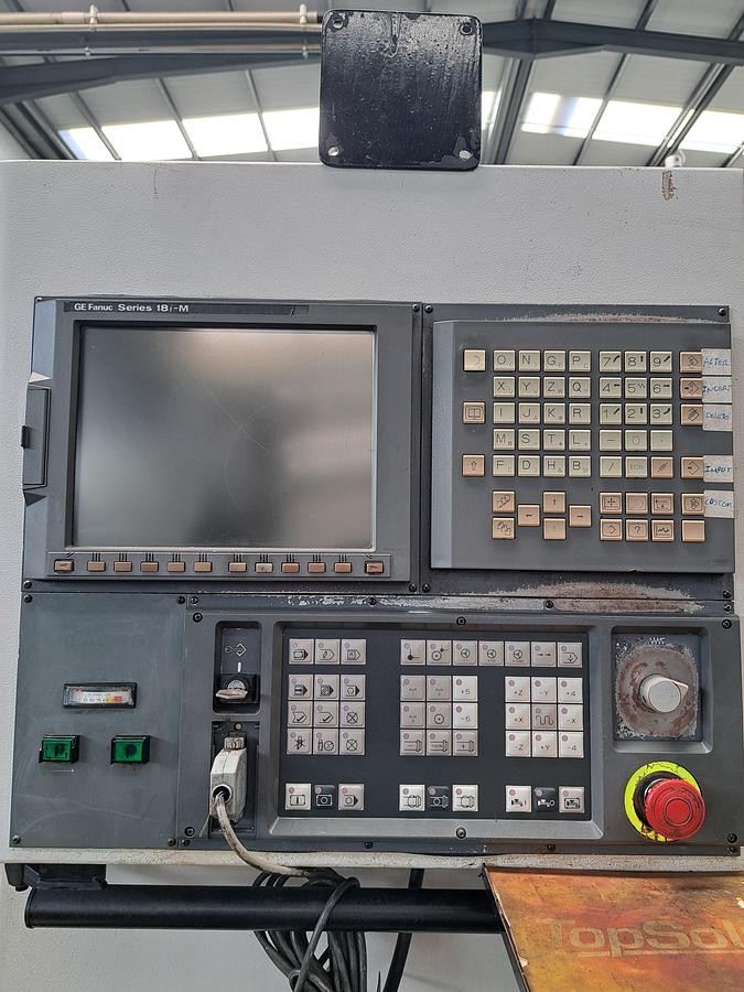 Used Centro de maquinação CINCINATI MILACRON 7050-F00-RA-0019