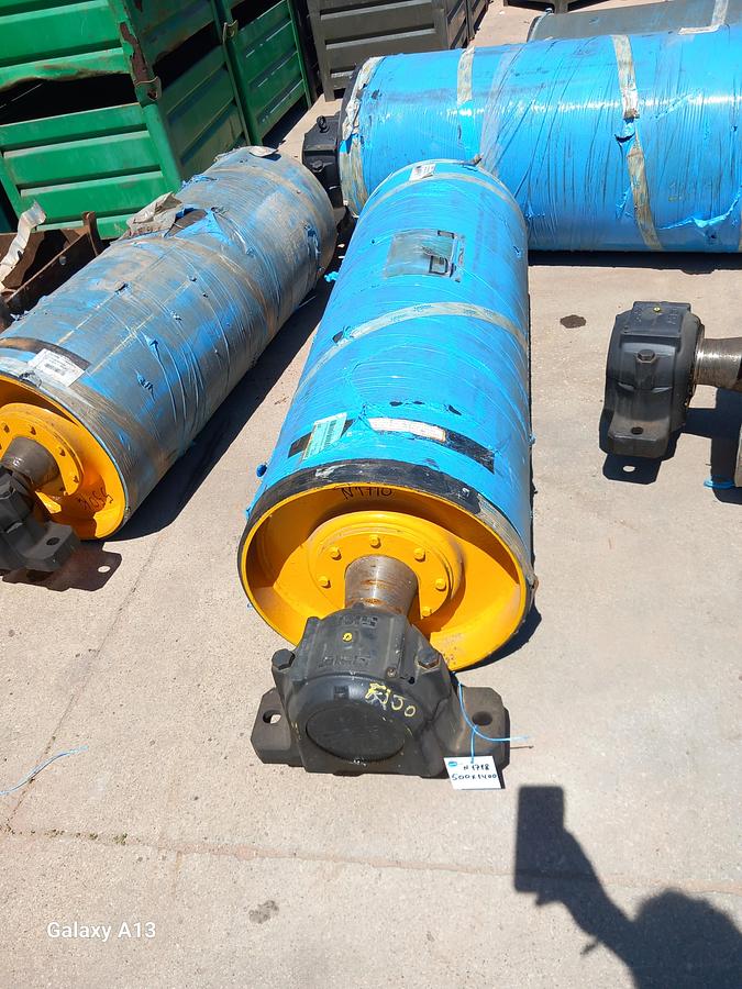 Used Tambor de acionamento com banda de rodagem lisa 500 x 1400