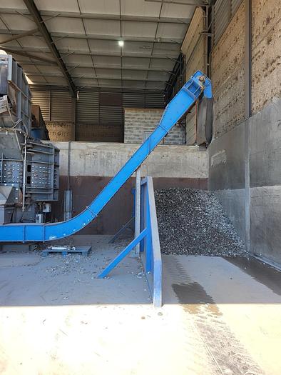 Used Moinho de martelos triturador de sucata DANIELI LYNXS  