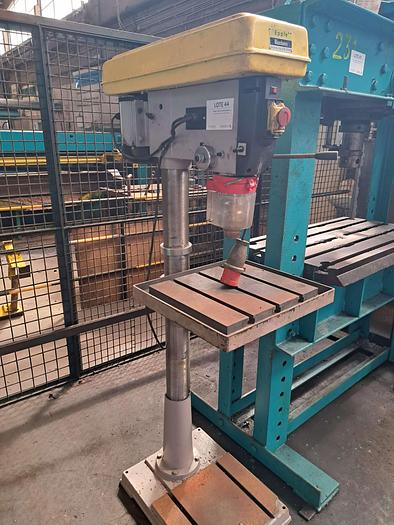 Used Engenho de furar de coluna EPPEL SBS32