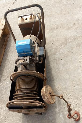 Usado Guincho elétrico de 200 kg