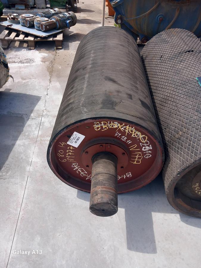 Used Tambor de acionamento liso  630 x 1400
