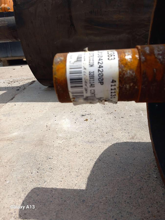 Used Tambor de acionamento emborrachado nervurado 320 x 1100 