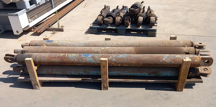 Used Macacos hidráulicos de 2,15 metros