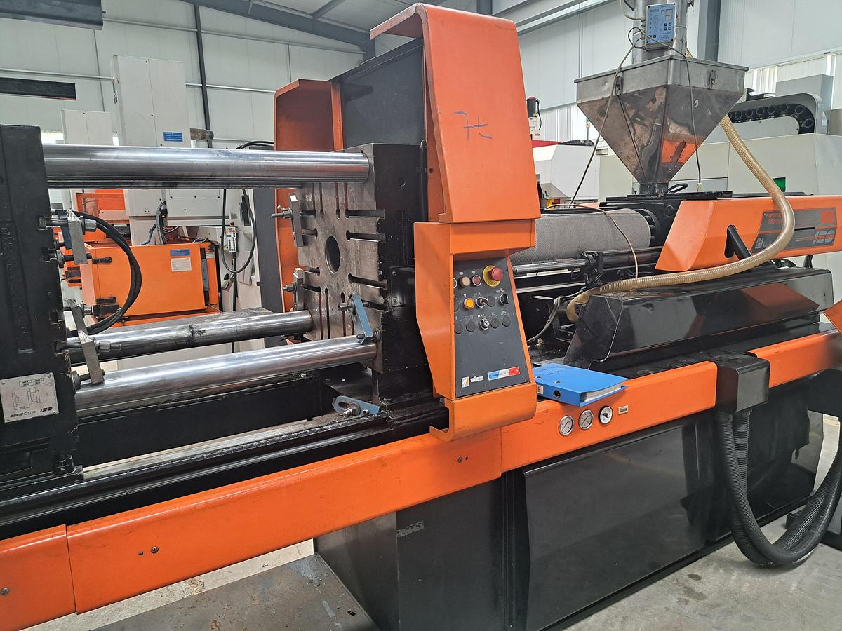 Used 1991 SANDRETTO EUROMAP 612-150 Serie Otto 150 S8 150