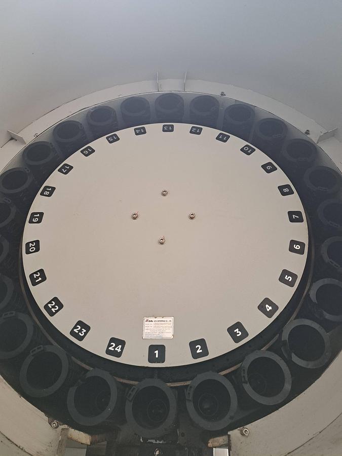 Used Centro de maquinação SKY MASTER VM2000