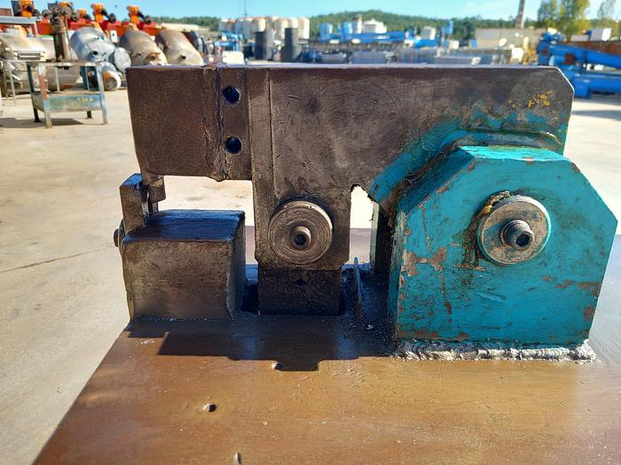 Used Maquina Tico-Tico COUTH MC